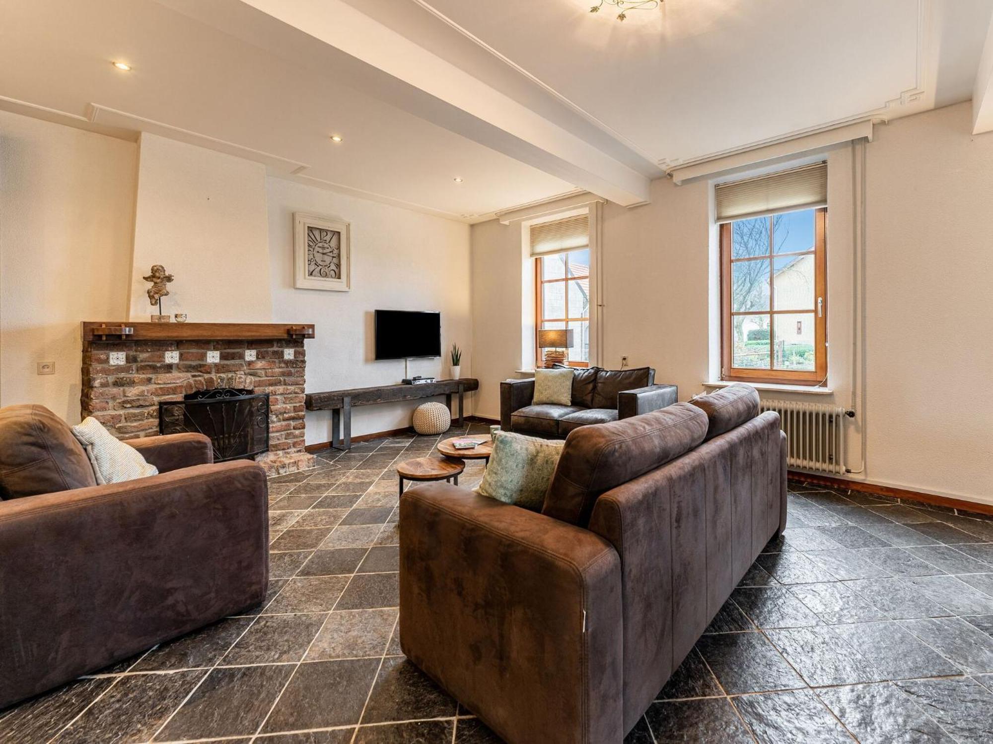 Attractive Farmhouse In South Limburg With Terrace Villa Klimmen Екстериор снимка